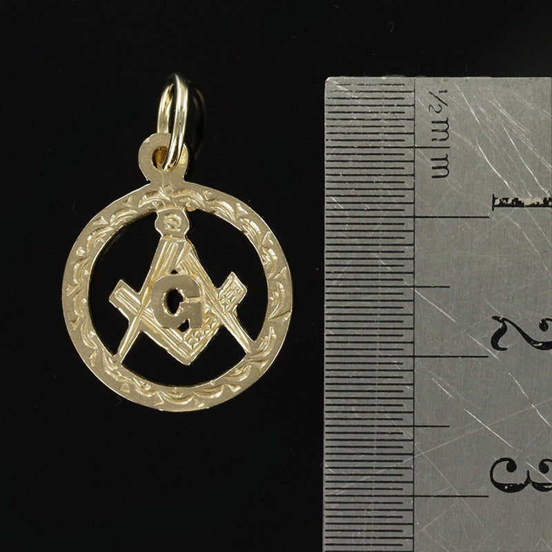 Small Circle Pendant in Gold with the Square and Compass Symbol - Hamilton & Lewis Jewellery